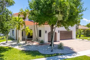 1324 Beacon Cir, Wellington, FL 33414 - Photo 49