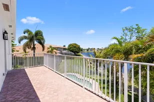 1324 Beacon Cir, Wellington, FL 33414 - Photo 33