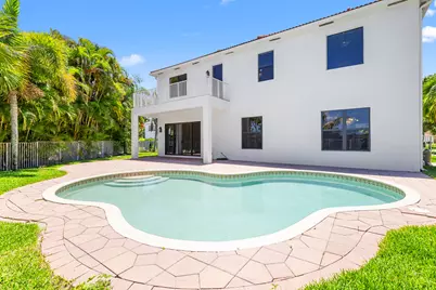 1324 Beacon Circle, Wellington, FL 33414 - Photo 5