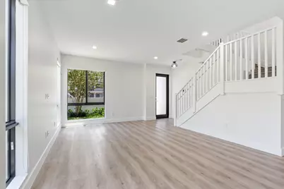 341 SW 16th Court, Fort Lauderdale, FL 33315 - Photo 15