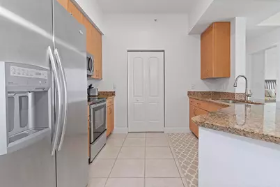 1830 Radius Drive #1219, Hollywood, FL 33020 - Photo 3
