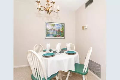 21 Pine Arbor Lane #104, Vero Beach, FL 32962 - Photo 7