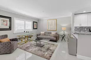 102 E Waterford E, Delray Beach, FL 33446 - Photo 5