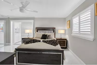 102 E Waterford E #102, Delray Beach, FL 33446 - Photo 17