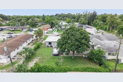 4727 Myrtle Lane, West Palm Beach, FL 33417 - Photo 31