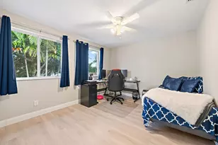 1734 SW 109th Terrace, Davie, FL 33324 - Photo 15