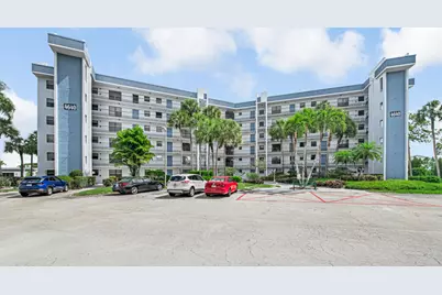 4640 W Lucerne Lakes Blvd #206, Lake Worth, FL 33467 - Photo 1
