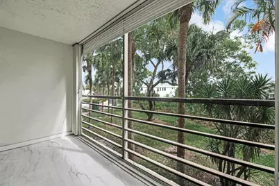 4640 W Lucerne Lakes Blvd #206, Lake Worth, FL 33467 - Photo 27