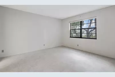 4640 W Lucerne Lakes Blvd #206, Lake Worth, FL 33467 - Photo 11
