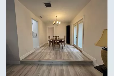 589 Cashiers Drive, West Palm Beach, FL 33413 - Photo 11