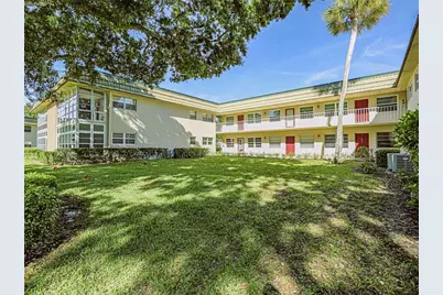 3 Vista Gardens Trail #203, Vero Beach, FL 32962 - Photo 3