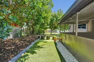 1465 NE 27th St, Pompano Beach, FL 33064 - Photo 31