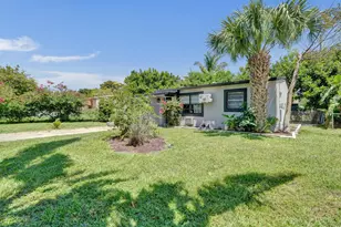 1465 NE 27th St, Pompano Beach, FL 33064 - Photo 3