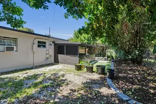 1465 NE 27th St, Pompano Beach, FL 33064 - Photo 33