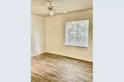 6533 Emerald Dunes Drive #108  W/garage, West Palm Beach, FL 33411 - Photo 19