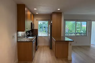 1423 Holly Heights Dr, Fort Lauderdale, FL 33304 - Photo 5