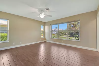 2757 NE 29th Avenue #4, Lighthouse Point, FL 33064 - Photo 11