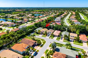 4245 Bluff Harbor Way, Wellington, FL 33449 - Photo 37