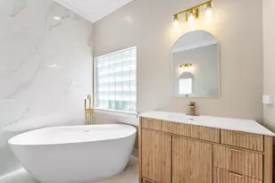 4245 Bluff Harbor Way, Wellington, FL 33449 - Photo 9
