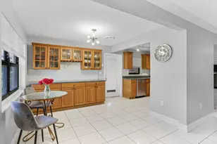 1701 NE 63rd Ct, Fort Lauderdale, FL 33334 - Photo 7