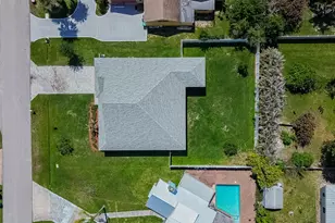 1201 SE Mendavia Ave, Port Saint Lucie, FL 34952 - Photo 27