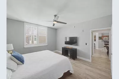 806 E Windward Way, Lantana, FL 33462 - Photo 13