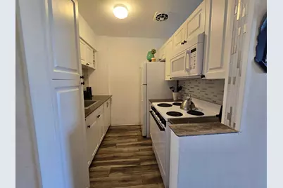 1000 SW 10th Avenue SW #19p, Hallandale Beach, FL 33009 - Photo 3