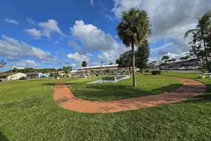 1000 SW 10th Ave SW, Hallandale Beach, FL 33009 - Photo 17
