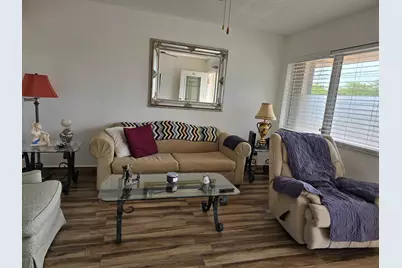 1000 SW 10th Avenue SW #19p, Hallandale Beach, FL 33009 - Photo 7