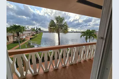 1000 SW 10th Avenue SW #19p, Hallandale Beach, FL 33009 - Photo 11
