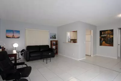331 Windsor O, West Palm Beach, FL 33417 - Photo 3