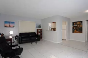 331 Windsor O, West Palm Beach, FL 33417 - Photo 3