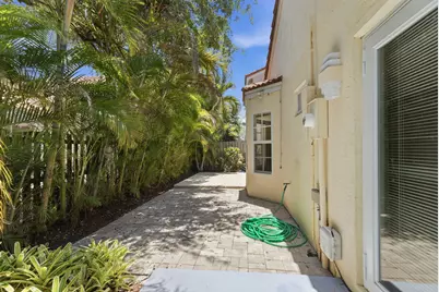 1472 Garden Road, Weston, FL 33326 - Photo 29