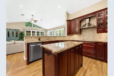 1207 Manor Drive S, Weston, FL 33326 - Photo 11