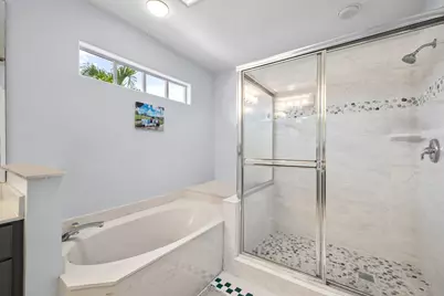 33 Monterey Pointe Drive, Palm Beach Gardens, FL 33418 - Photo 11