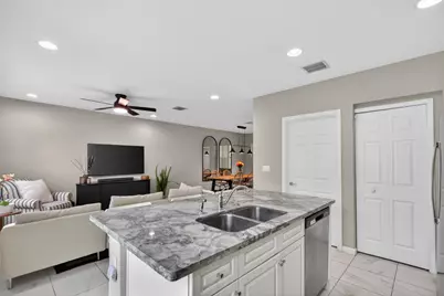 2910 NW Treviso Circle, Port Saint Lucie, FL 34986 - Photo 7