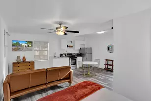 1121 SW 15th Ave, Fort Lauderdale, FL 33312 - Photo 7