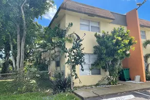 6636 SW 41st St, Davie, FL 33314 - Photo 1