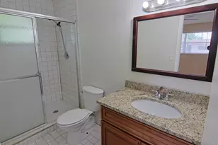 6636 SW 41st St, Davie, FL 33314 - Photo 15