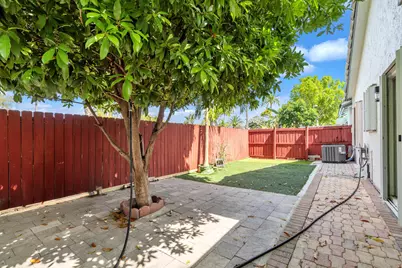3343 NW 79th Way, Davie, FL 33024 - Photo 29