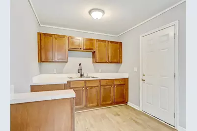 5428 Bunche Drive, Jacksonville, FL 32209 - Photo 3