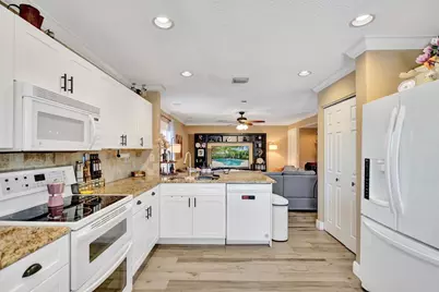 6423 Barton Creek Circle, Lake Worth, FL 33463 - Photo 33