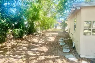 4122 Bougainvillea St, West Palm Beach, FL 33406 - Photo 19