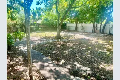 4122 Bougainvillea Street, West Palm Beach, FL 33406 - Photo 17