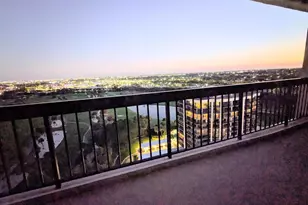2425 Presidential Way, West Palm Beach, FL 33401 - Photo 17