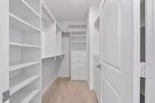 527 NW 17th St, Fort Lauderdale, FL 33311 - Photo 13
