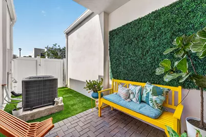 527 NW 17th Street, Fort Lauderdale, FL 33311 - Photo 19