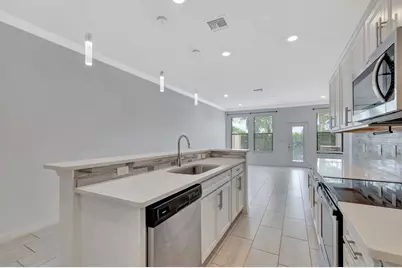 2854 Bard Street, Palm Springs, FL 33406 - Photo 5