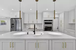 12890 Guilford Cir, Wellington, FL 33414 - Photo 19