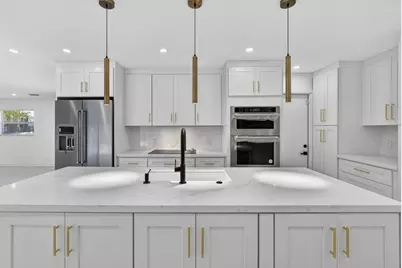 12890 Guilford Circle, Wellington, FL 33414 - Photo 17